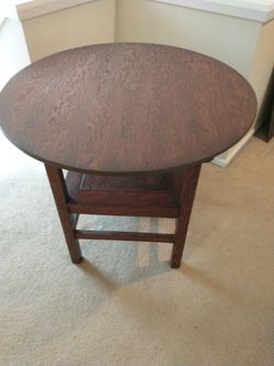 Chair/Table