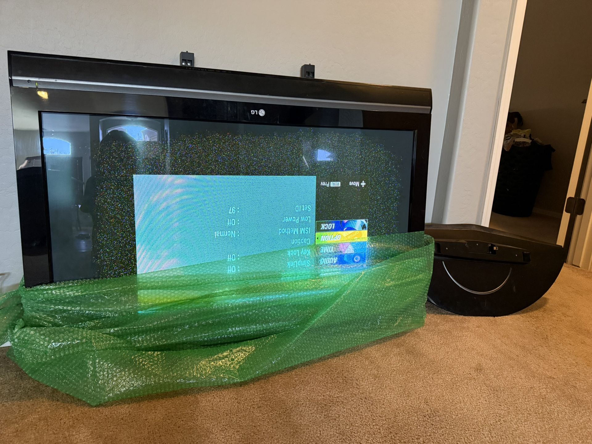 Tv 40 Inch Maybe (read Description)