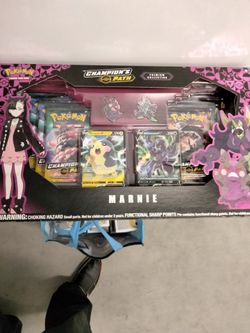 Pokemon TCG Marnie Box