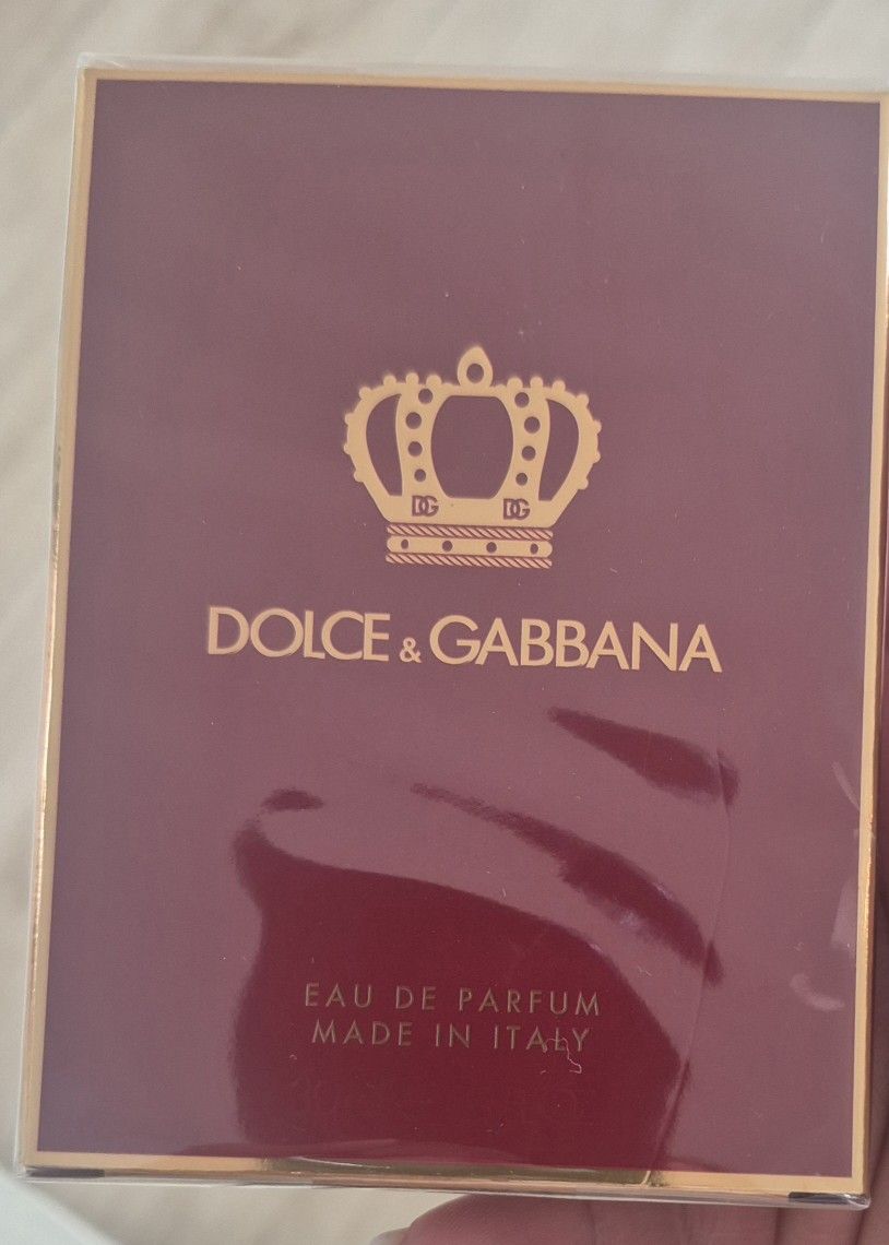 DOCLE GABBANA AND BURBERRY PERFUME