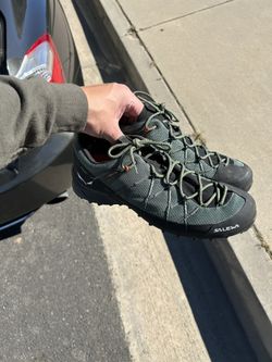 SALEWA CLIMBING SHOES
