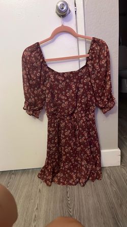Women’s dress S