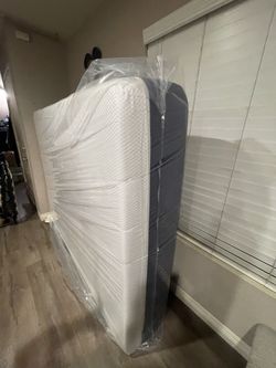 Like Condition Queen Size Mattress