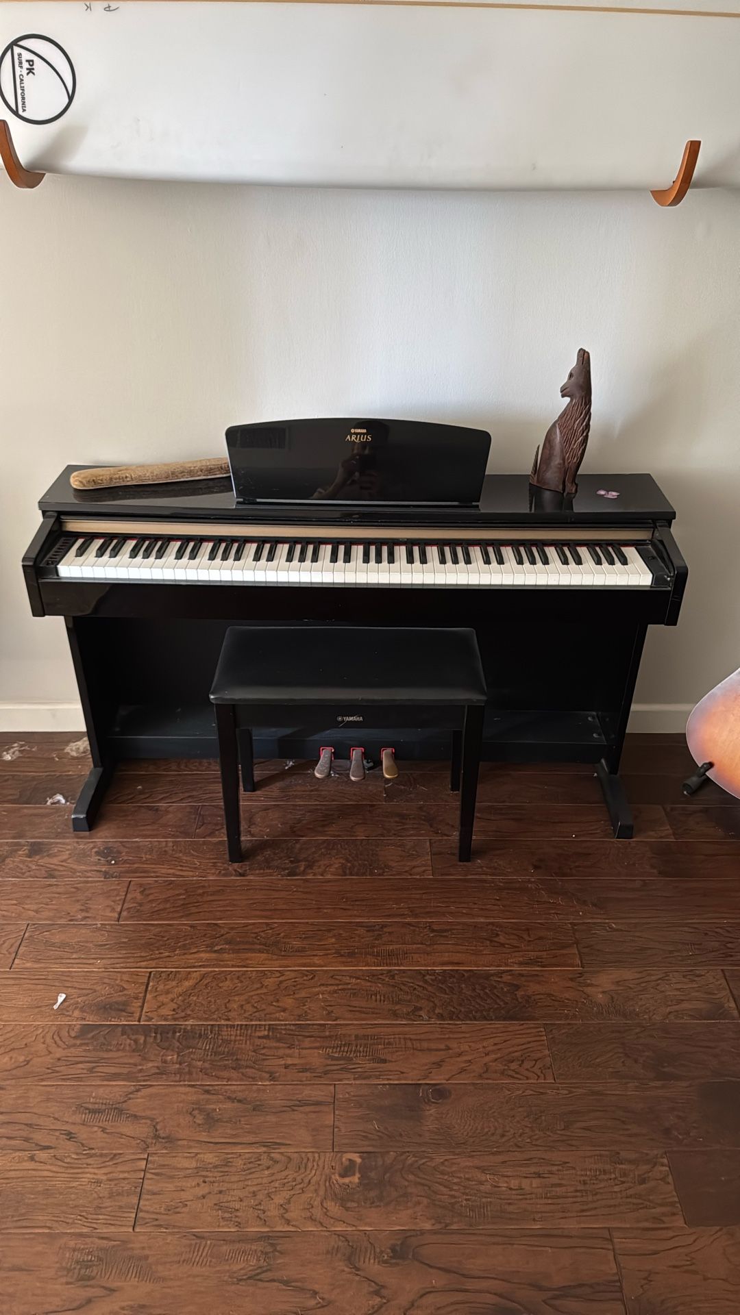 Yamaha Arius Electric Piano
