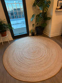 Safavieh Jute rug 6’ round