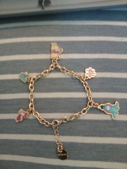 Gold plated Eeyore charm chain bracelet