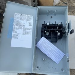 eaton panel DG223URB