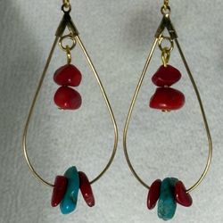 VINTAGE TURQUOISE RED CORAL GOLDEN TEARDROP EARRINGS