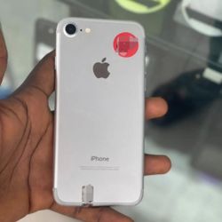 iPhone 7 Unlocked With Warranty 