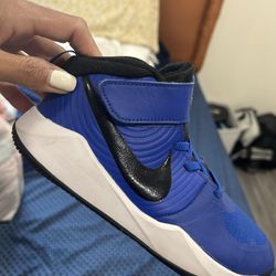 Nike 2.5 Y 