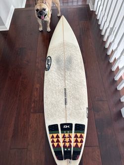 5’11” Surf Board