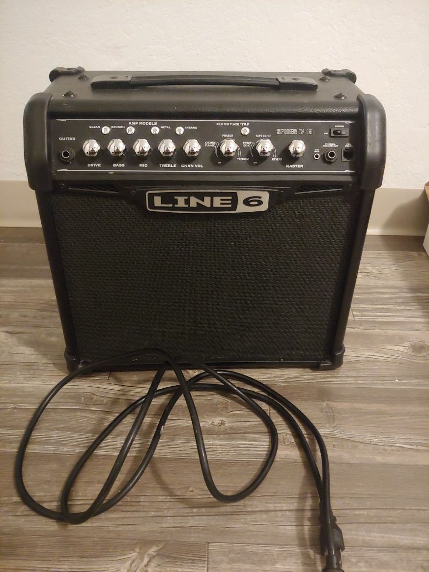 Line 6 Spider IV 15 Guitar Amplifier