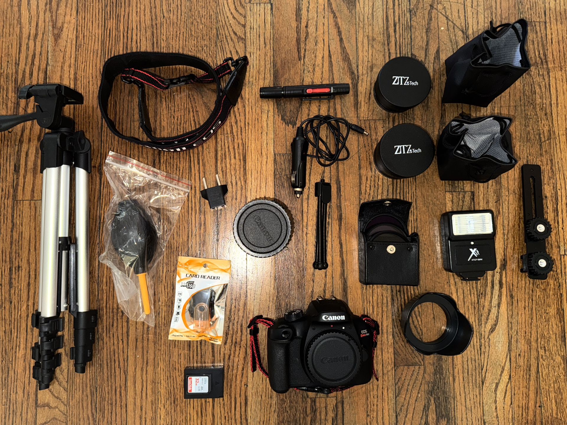 Canon EOS T100/4000D DSLR Camera Kit
