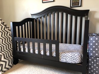 Convertible Crib made in USA in