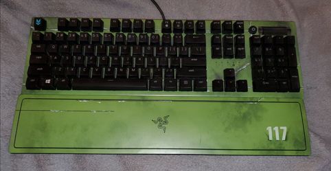 Razer Mechanical Gaming Keyboard Halo Edition