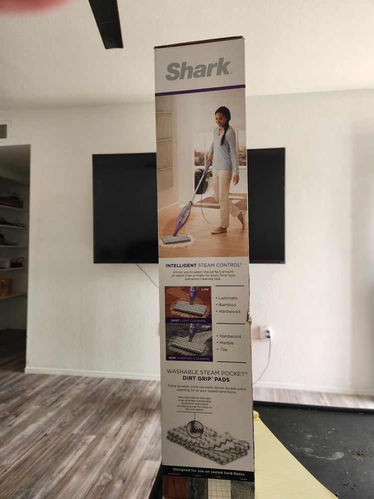 Shark Pro Steam Pocket Mop