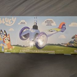 Kids Bluey Scooter 