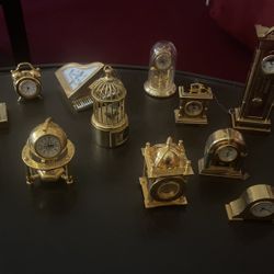 Bulova Vintage Clocks