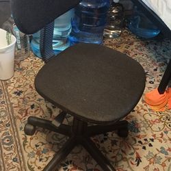 Office Chair (Good condition)