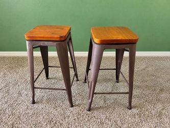 Set of 2 Industrial-Style Counter Stools – Wood Seats & Metal Frames