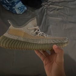 yeezy 350 women’s 