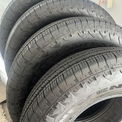 245/75/17 Nexen Tires