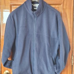 Columbia Mens Blue Fleece Jacket Size XL Zip Front & Pockets Sinch at bottom Long sleeve Made in Philippines 

Columbia Mens Blue Fleece jacket 
Zip F