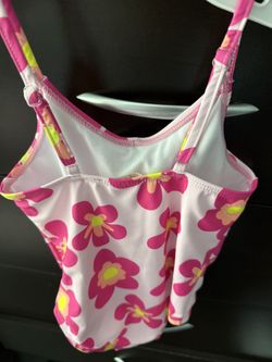 NEW! Girls Swimsuit Sz 6