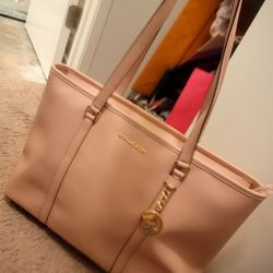 New MICHALE KORS
