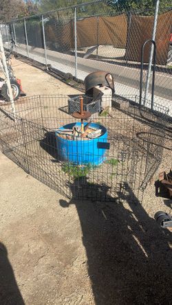 Metal Gate With Door Latches 