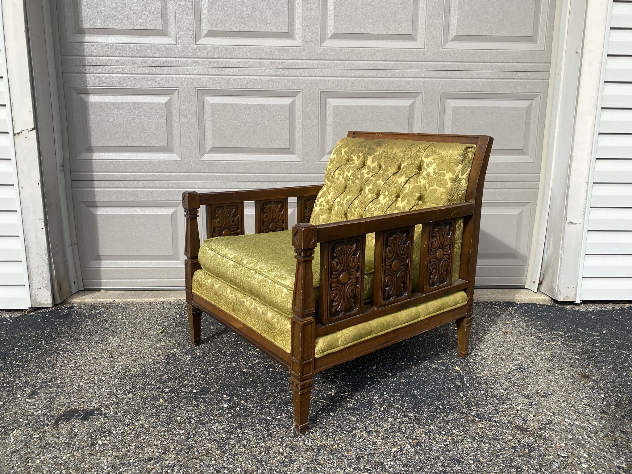 Vintage/ Mid Century Arm Chair