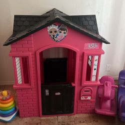 lol doll house