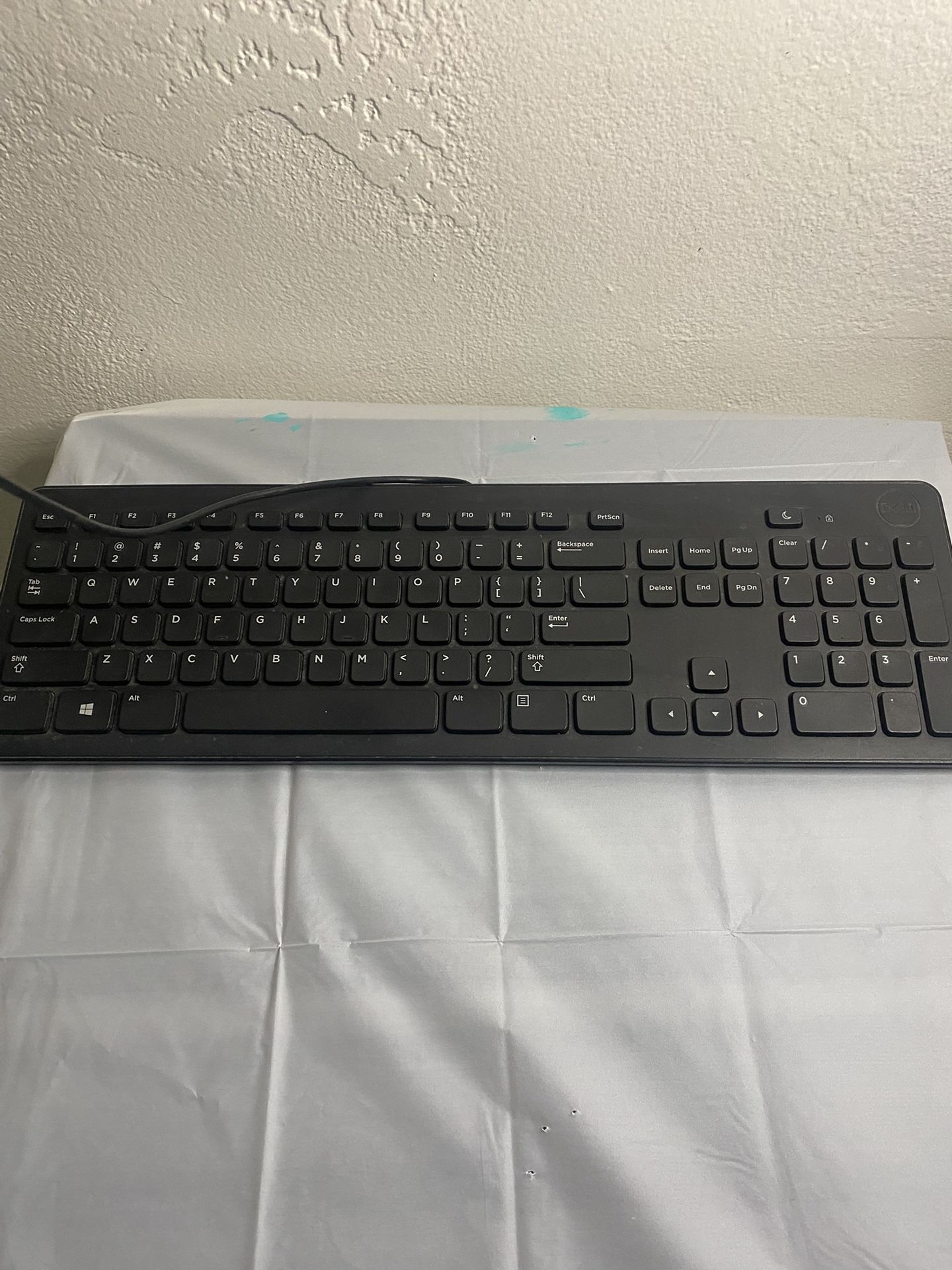 Dell Wires Keyboard