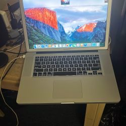 Mac Book Pro 3rd Gen