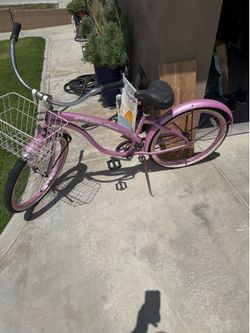 Womens 26 pink beach cruiser