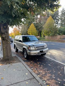 2002 Isuzu Trooper