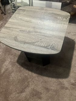 Nice End Table