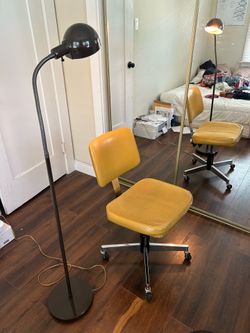 Vintage Brown Bendable Office Lamp