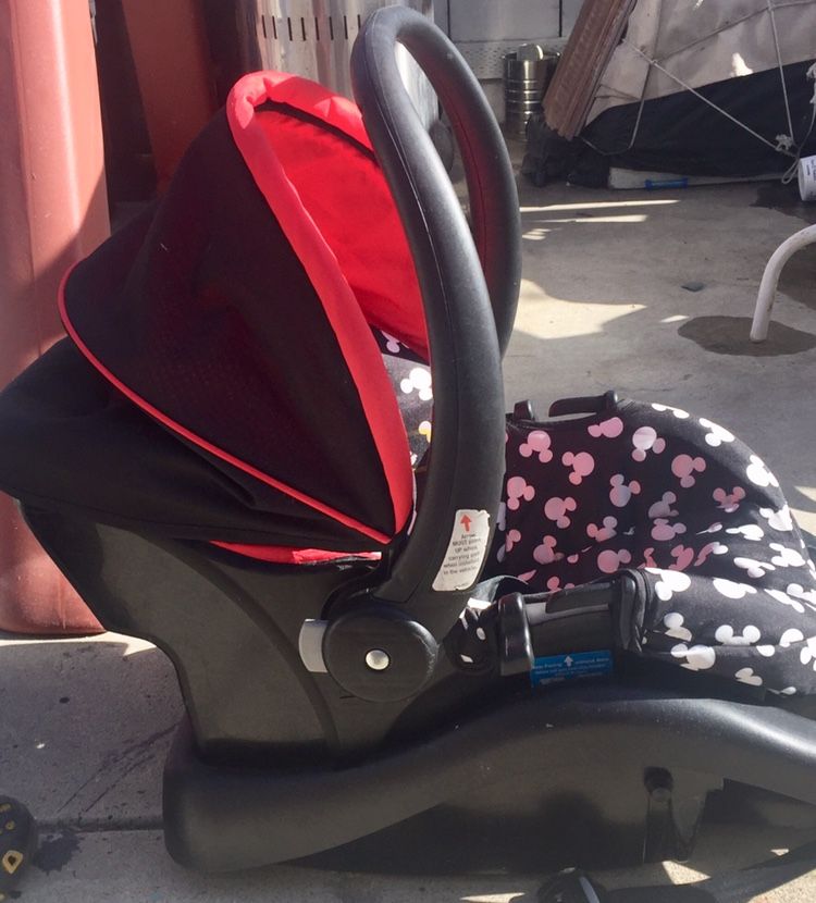 Porta Bebé Con Base Para Carro