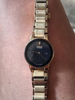 Citizen Wristwatch Gold