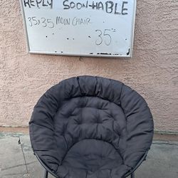 Moon  amping  chair
