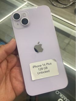 Pastel iPhone 14 Plus, cash or $50 down!