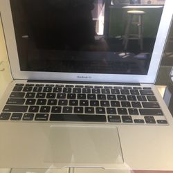 Apple MacBook Air 2013,2014 ,2015,2017 Starting Price $350 Comes With Original Charger 
