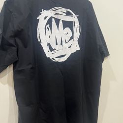 Moncler T Shirt Size L