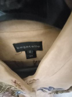 Be Them Size Very Beautiful Color Vest Almost New