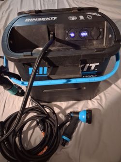 RinseKit Pro Portable Pressurized Water System