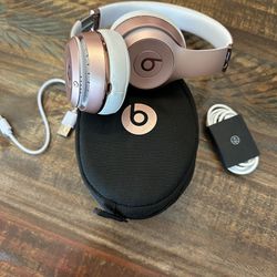 Rose Gold Beats Solo3