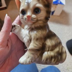 Vintage Chalkware Cat Figurine
