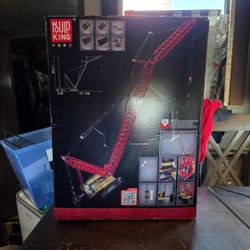 Mould King 21008 red crane set, 4567+ pcs, Brand New never opened