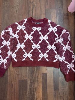 Burgundy bow sweater size M